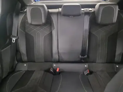 Photo 12 Peugeot 208  PureTech 130 S&S EAT8