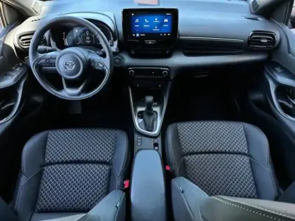 Photo 14 Mazda Mazda2 Mazda 2 Hybrid 1.5 Hybrid 116ch Homura 2024