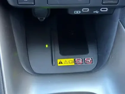 Photo 8 Mazda Mazda2 Mazda 2 Hybrid 1.5 Hybrid 116ch Homura 2024