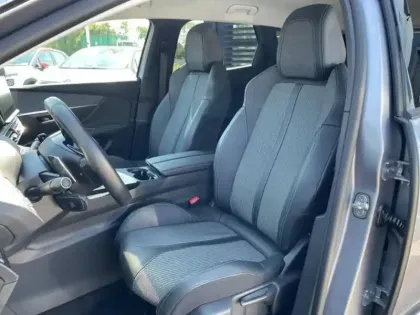 Photo 6 Peugeot 3008  HYBRID 225ch Allure Pack e-EAT8