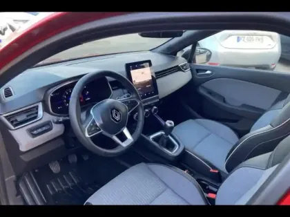 Photo 8 Renault Clio  1.0 TCe 90ch Techno