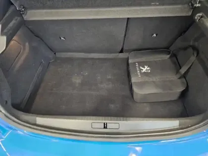 Photo 10 Peugeot 208  e- 136ch Allure Business