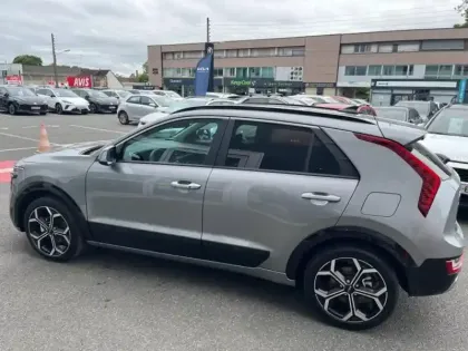 Photo 6 Kia Niro  1.6 GDi 129ch HEV Premium DCT6