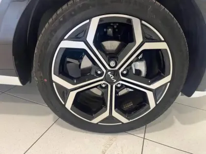 Photo 13 Kia Niro  1.6 GDi 129ch HEV Premium DCT6