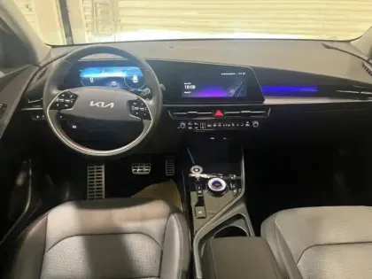 Photo 8 Kia Niro  1.6 GDi 129ch HEV Premium DCT6