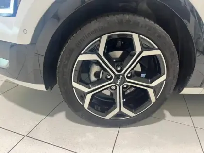 Photo 12 Kia Niro  1.6 GDi 129ch HEV Premium DCT6