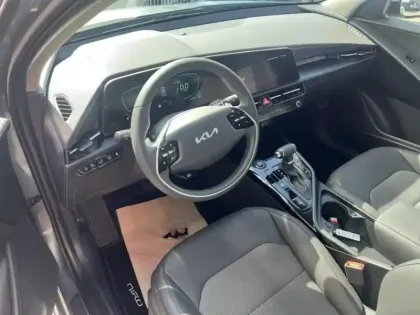 Photo 9 Kia Niro  1.6 GDi 129ch HEV Active DCT6