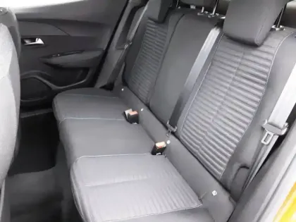 Photo 42 Peugeot 2008  PureTech 100 S&S BVM6