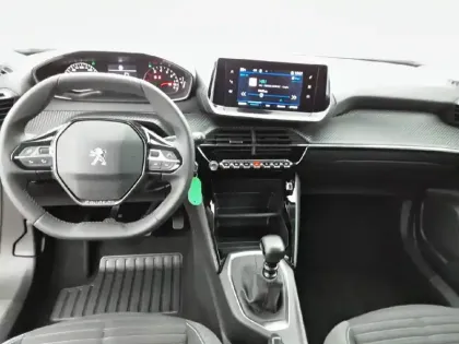 Photo 38 Peugeot 2008  PureTech 100 S&S BVM6