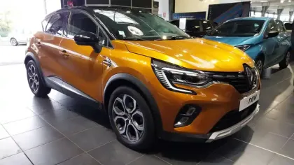 Photo 1 Renault Captur  E-Tech 145 - 21