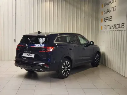 Photo 2 Renault Espace  E-Tech full hybrid 200 GSR2