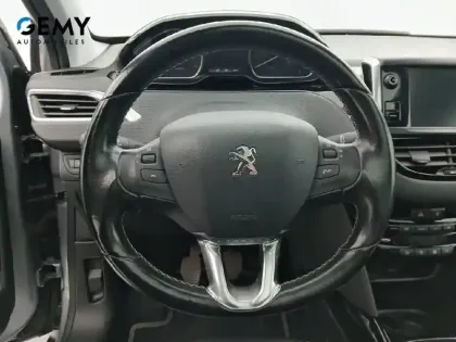 Photo 12 Peugeot 2008  1.2 PureTech 130ch S&S BVM6