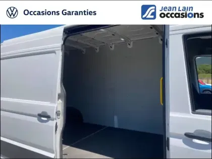 Photo 71 Volkswagen Crafter  VAN 35 L4H3 2.0 TDI 140 CH BVA