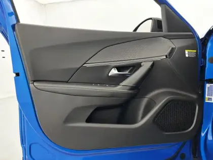 Photo 20 Peugeot 2008  BlueHDi 110 S&S BVM6