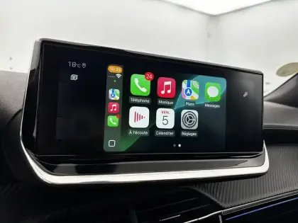 Photo 25 Peugeot 2008  BlueHDi 110 S&S BVM6