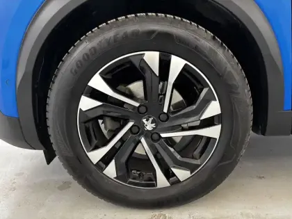 Photo 8 Peugeot 2008  BlueHDi 110 S&S BVM6