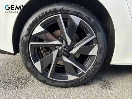 Photo 10 Peugeot 308  SW PHEV 180 e-EAT8