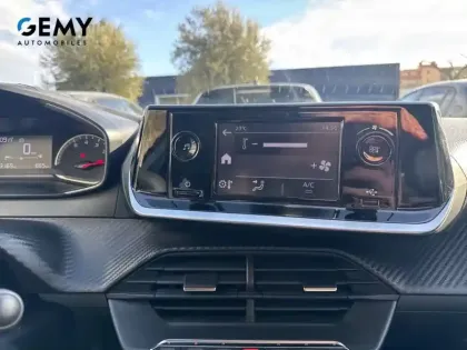 Photo 53 Peugeot 208  BLUEHDI 100 S&S BVM6