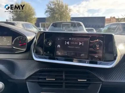 Photo 32 Peugeot 208  BLUEHDI 100 S&S BVM6