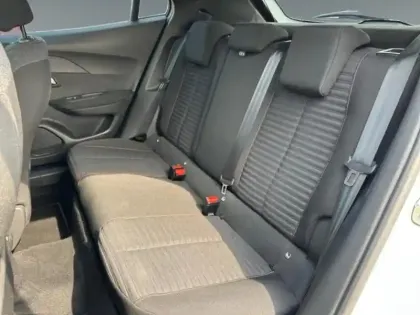 Photo 12 Peugeot 2008  e- 136ch Active