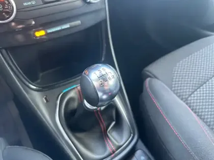 Photo 42 Ford Puma 1.0 Flexifuel 125ch S&S mHEV ST-Line