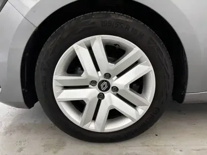 Photo 18