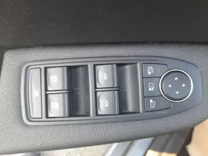 Photo 24 Renault Clio  TCe 90