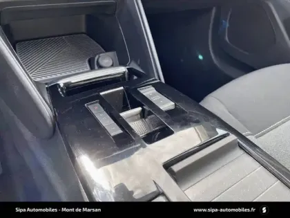 Photo 22 Citroën C4  SOCIETE BLUEHDI 130 S&S EAT8