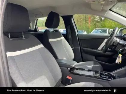 Photo 86 Citroën C4  SOCIETE BLUEHDI 130 S&S EAT8