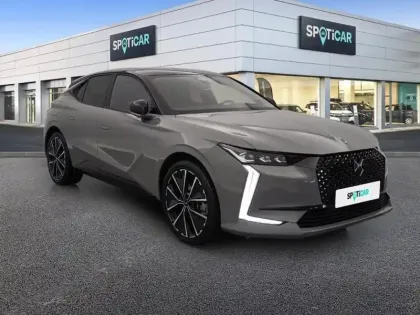 Photo 28 DS DS 4  Hybride Rechargeable 225 EAT8 Etoile - Alcantara