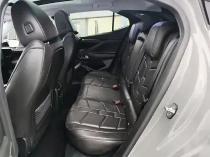 Photo 22 DS DS 4  Hybride Rechargeable 225 EAT8 Etoile - Alcantara