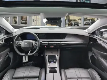 Photo 9 DS DS 4  Hybride Rechargeable 225 EAT8 Etoile - Alcantara