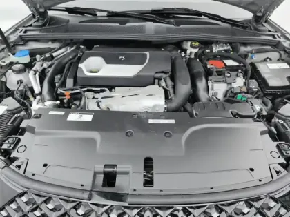 Photo 6 DS DS 4  Hybride Rechargeable 225 EAT8 Etoile - Alcantara