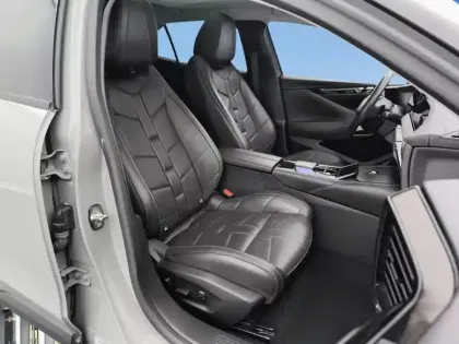 Photo 8 DS DS 4  Hybride Rechargeable 225 EAT8 Etoile - Alcantara