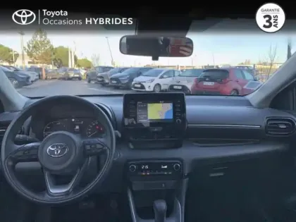 Photo 8 Toyota Yaris  116h Dynamic Business 5p + Programme Beyond Zero Academy MY22