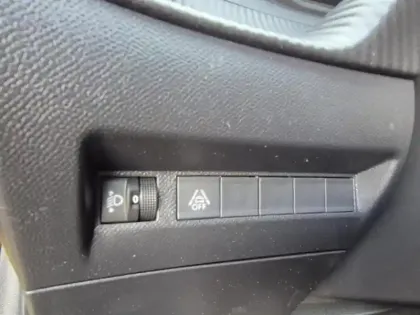 Photo 13 Peugeot 208  1.2 PureTech 100ch S&S Style