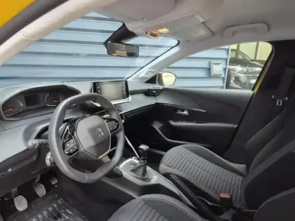 Photo 14 Peugeot 208  1.2 PureTech 100ch S&S Style