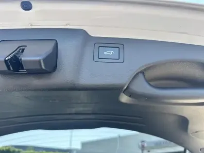 Photo 12 Hyundai Santa Fe  2.2 CRDi 200ch Executive 4WD BVA