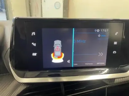 Photo 14 Peugeot 2008 Gén. II Ph1 NG Active 5