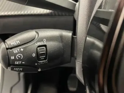 Photo 11 Peugeot 2008 Gén. II Ph1 NG Active 5