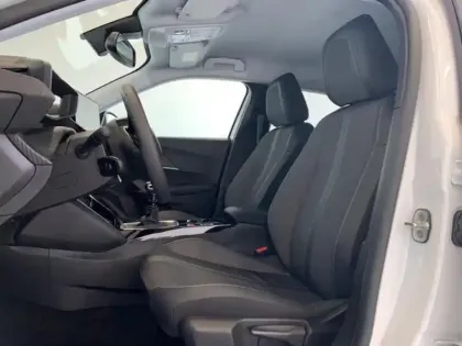 Photo 6 Peugeot 2008 Gén. II Ph1 NG Allure 5