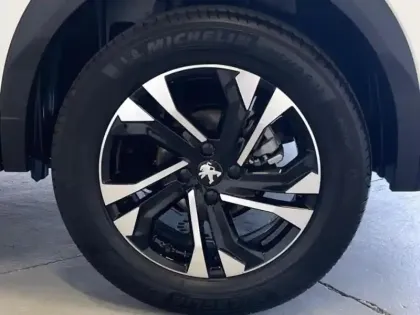 Photo 5 Peugeot 2008 Gén. II Ph1 NG Allure 5