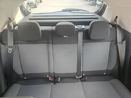 Photo 14 Citroën C3  1.2 PureTech 110ch S&S C-Series 120-121g