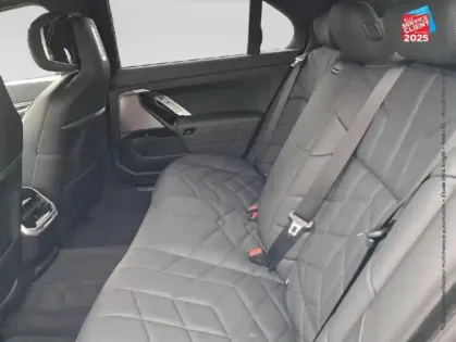 Photo 10 BMW Serie 7 Gén. VII (G70) Ph1 M Sport 4