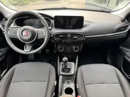 Photo 10 Fiat Tipo Gén. I Ph1 (RED) 5