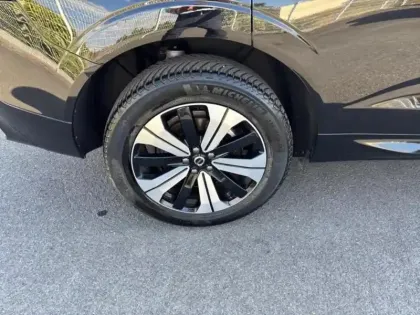 Photo 25 Volvo Xc60  T6 Hybride Rechargeable 253 + 145ch Plus Style Dark Geartronic 8 AWD