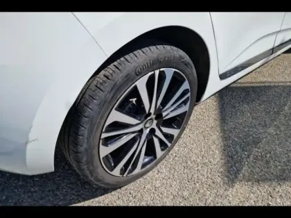 Photo 12 Renault Clio  1.0 TCe 100ch Zen