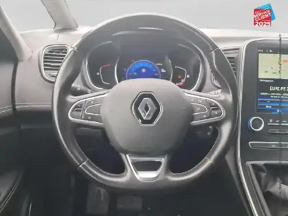 Photo 11 Renault Grand Scenic  1.6 dCi 130ch Energy Intens