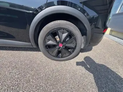 Photo 10 DS DS 7  1.6 Plug-in Hybrid 225ch Edition France