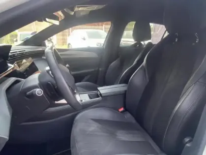 Photo 15 Peugeot 308 III PureTech 130 S&amp;S EAT8 GT